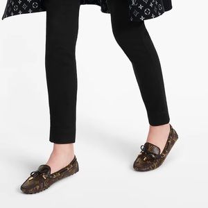 Louis Vuitton Gloria Flat Loafer